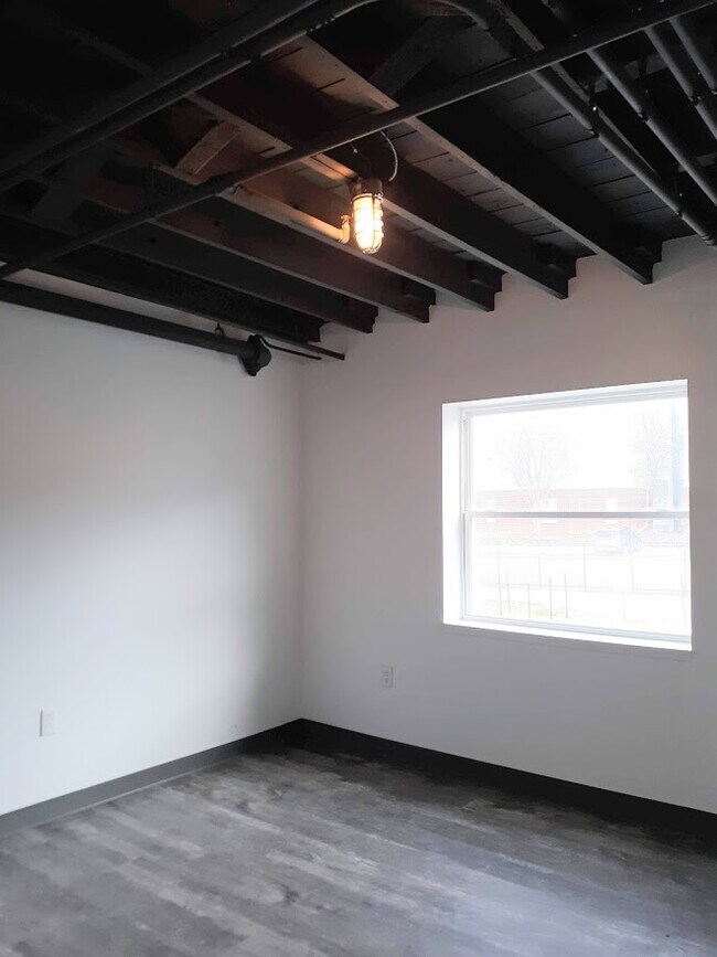 Foto del edificio - 517 E Martin Luther King Blvd