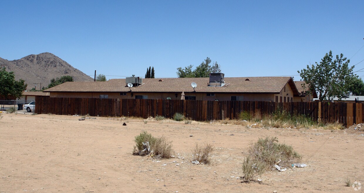 Building Photo - 20189 Serrano Rd