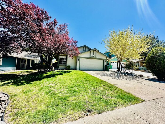 Foto del edificio - 6224 Canyon Park Ln