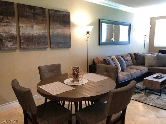 Foto del edificio - 220 E Flamingo Rd