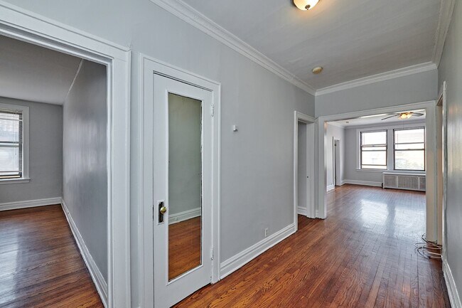 Foto del edificio - 5453 S Everett Ave