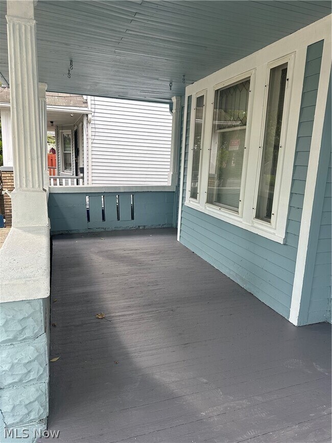 Foto del edificio - 3636 E 55th St