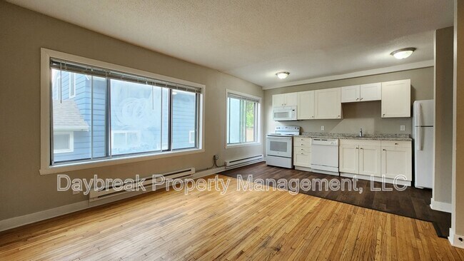 Foto del edificio - 1258 10th St N