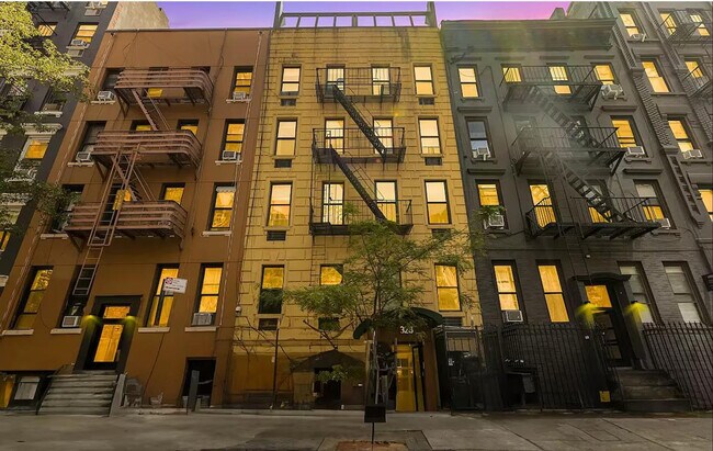 Building Photo - 328 E 74th St