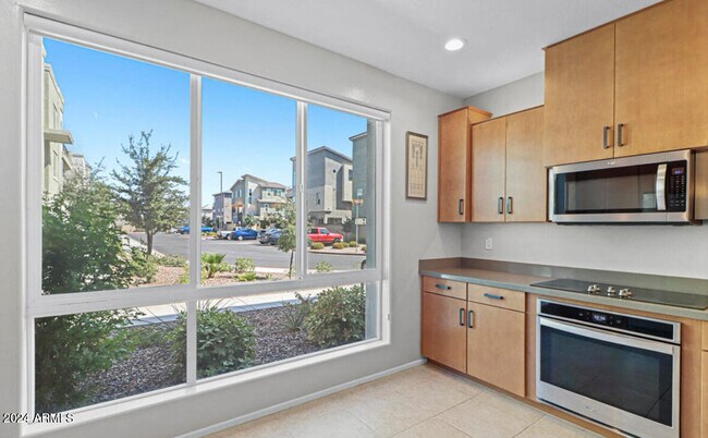 Foto del edificio - 1250 Abbey Ln