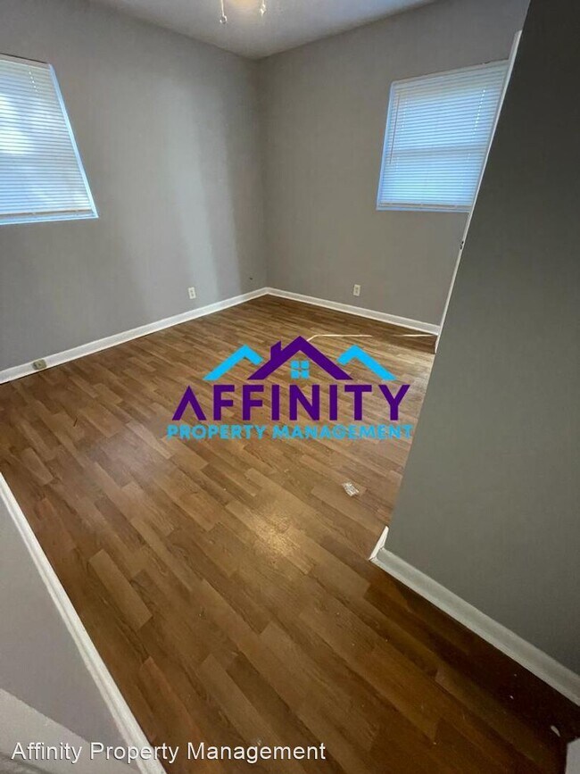 Foto del edificio - 3 br, 1.5 bath House - 650 American Boulevard