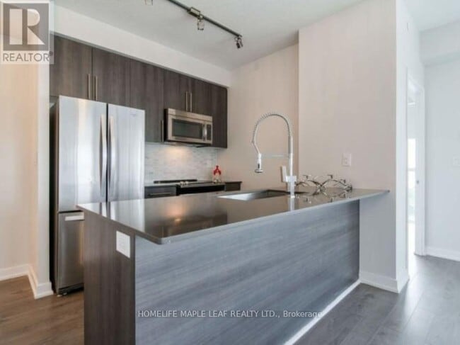 Building Photo - 4311-4011-4011 Brickstone Mews