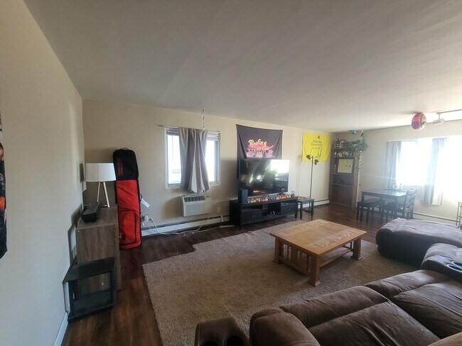 Foto del edificio - Park Tower Apartments