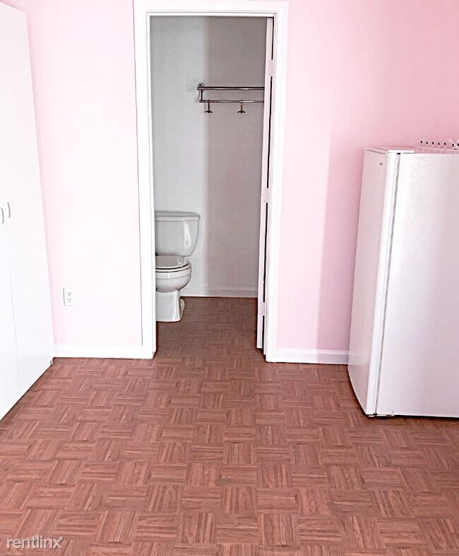 Building Photo - 1 br, 1 bath House - 850 SUNNYDALE AVENUE