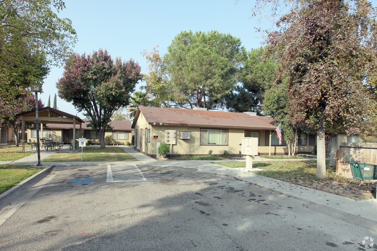 Kings View Hartford Apartments Apartments in Hanford, CA