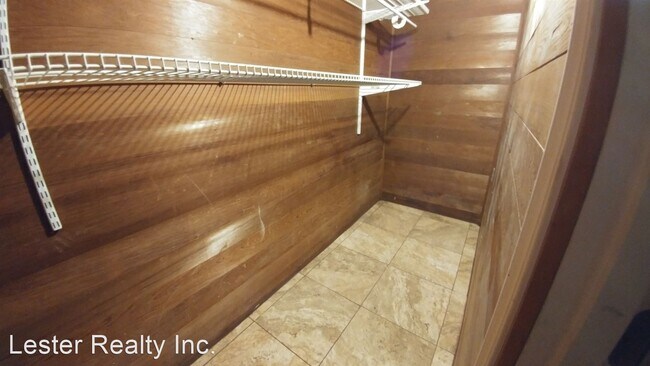 Building Photo - 1752 Kimberly Dr