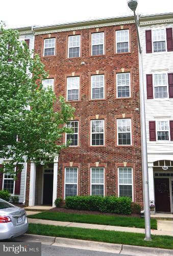 Primary Photo - 944 Orchard Ridge Dr