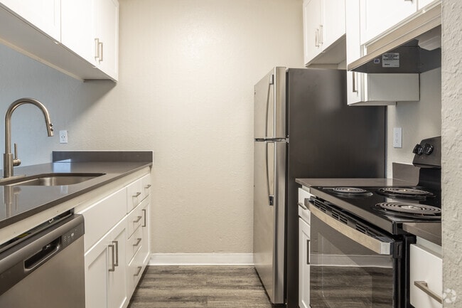 Renovation - Kitchen 2BR, 1BA - 840SF - The Everette