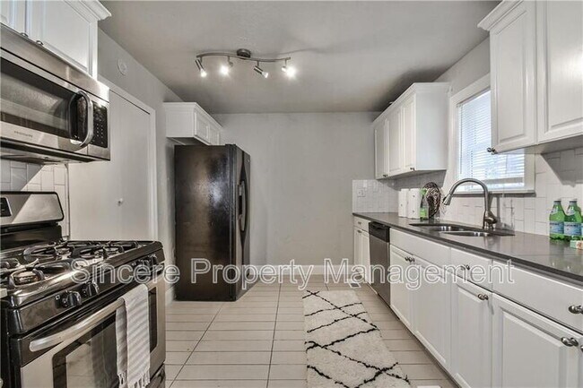 Foto del edificio - 2217 NW 25th St