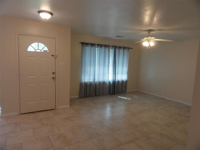Foto del edificio - 11003 Linden Gate Dr