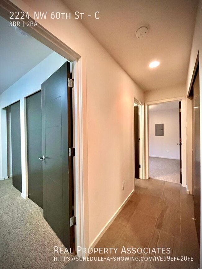 Foto del edificio - 2224 NW 60th St
