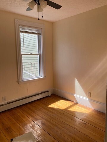 Foto del edificio - 841 E 2nd St