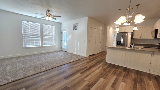 Foto del edificio - 13687 S Hanley Ln