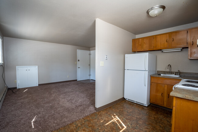 Foto del edificio - 605 W 17th St