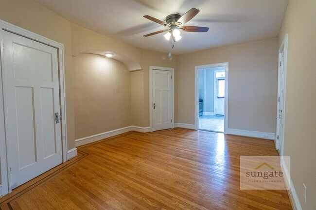 Building Photo - 3415 Ramona Ave