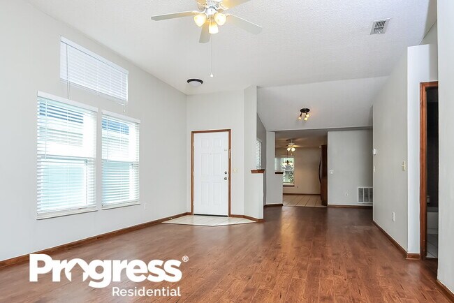 Building Photo - 10110 Allenwood Dr