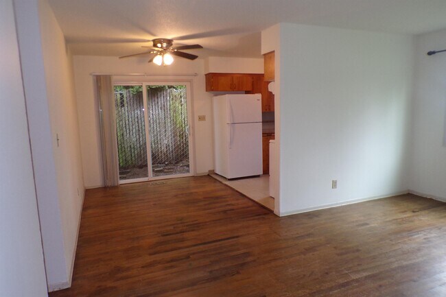Building Photo - 3709 M St