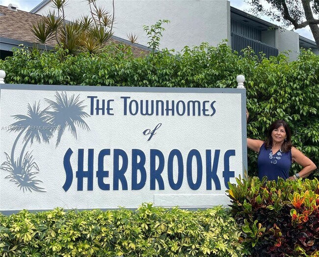 Building Photo - 1422 Amanda St