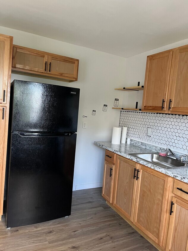 1463B 68th St Unit B, North Bergen, NJ 07047 Condo for Rent in North