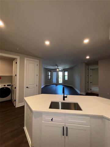 Foto del edificio - 3255 Carlisle St