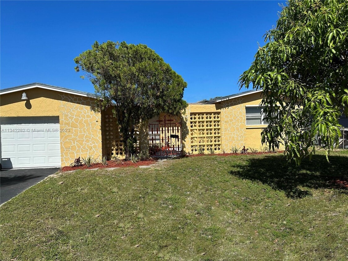 7773 Coral Blvd, Miramar, FL 33023 House Rental in Miramar, FL