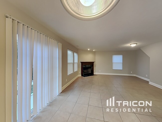 Building Photo - 4350 Kellybrook Dr