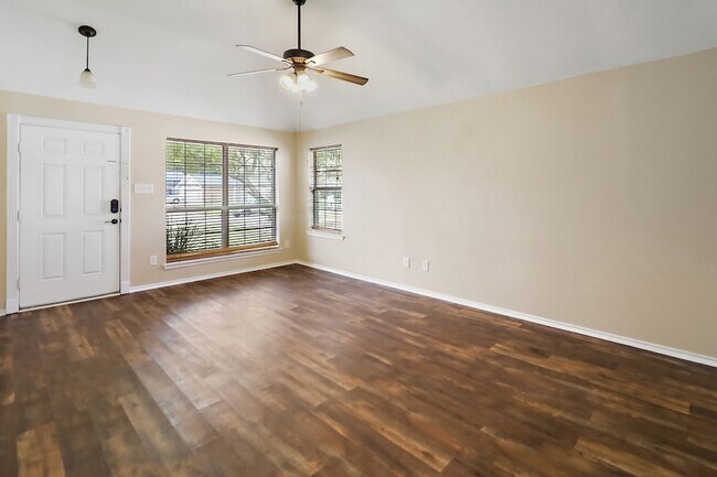 Building Photo - 16210 Coral Bay St