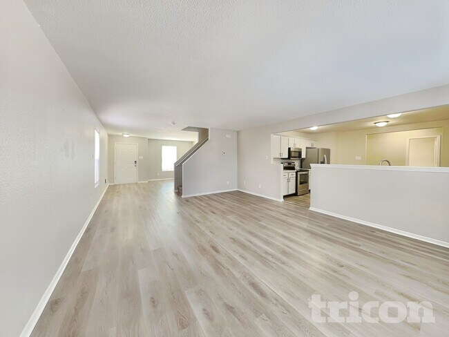 Foto del edificio - 1405 Bluestem Dr