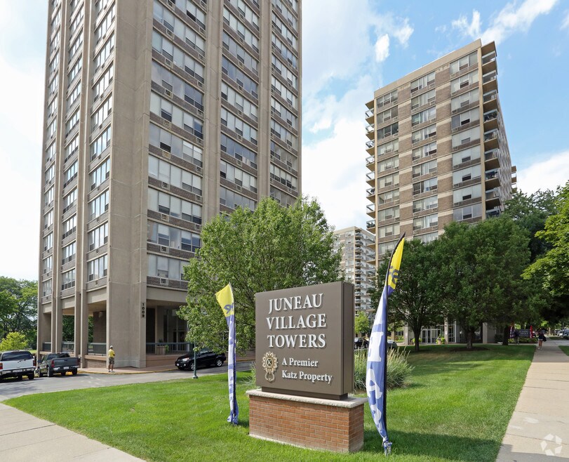 The Empire Building Rentals Milwaukee, WI