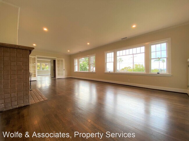 Foto del edificio - 3 br, 2 bath House - 703 Colina Lane