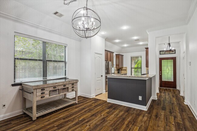 Foto del edificio - 31 Butternut Grove Place