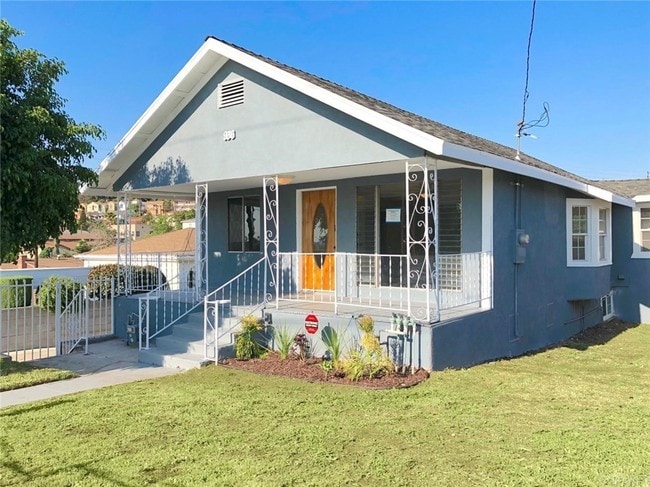 Front - 936 N Ditman Ave