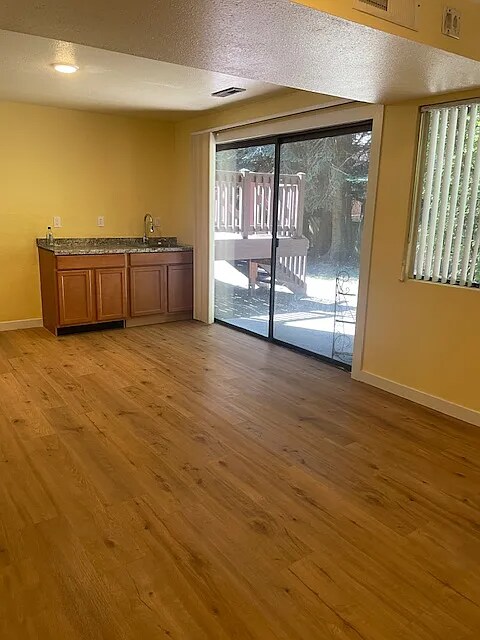 Foto principal - 14112 NE 62nd St