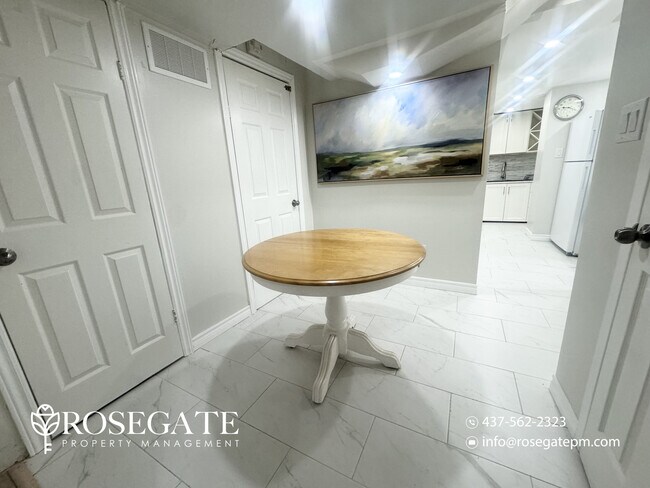 Photo du bâtiment - Spacious 1-Bedroom Basement Apartment with Parking – Brampton