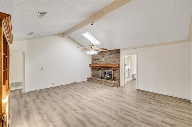 Building Photo - 8341 Crosswind Dr
