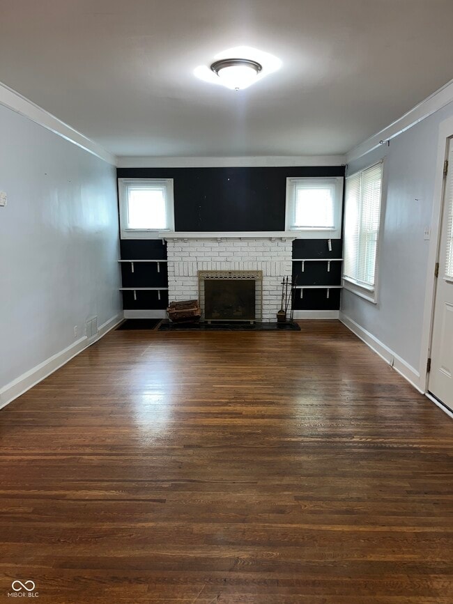 Building Photo - 1456 N Bosart Ave