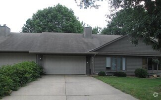 Building Photo - 138 Sargent Dr