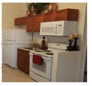 Foto del edificio - 513 SW 6th St