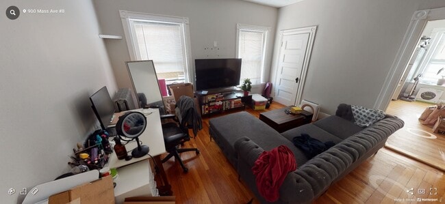 Building Photo - 906 Massachusetts Ave