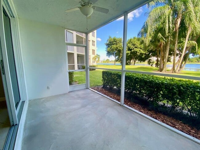 Building Photo - 3051 N Course Dr