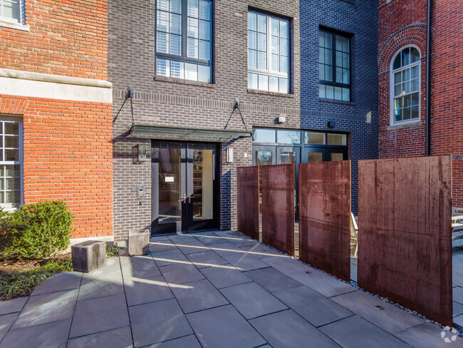 Entrance - The Buchanan School