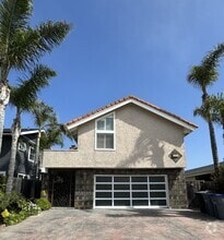 Building Photo - 5249 Surfrider Way