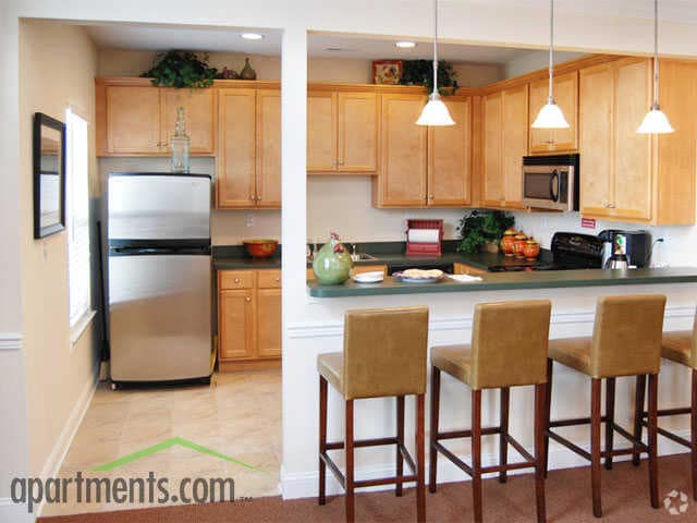 Clubhouse - Cannon & Westover Apartment Homes
