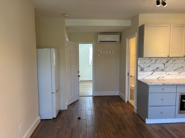 Foto del edificio - 2909 13th St NW