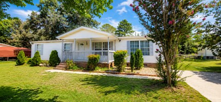 Building Photo - 3513 Sandpiper Rd